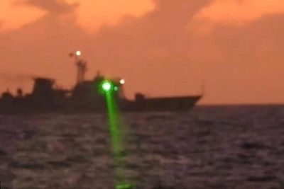 Philippines: China ship hits Filipino crew with laser light