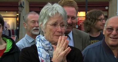 Antiques Roadshow guest in tears after learning value of plates she carried to show in handbag