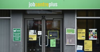 Universal Credit claimants could lose over £1,000 thanks to DWP rule change trial