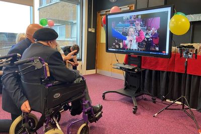 Two Second World War veterans celebrate their 100th birthdays together over Zoom