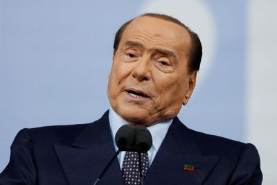 Ukraine says Italy's Berlusconi 'spreading Russian propaganda'