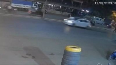 Cop dragged on car's bonnet for 1.50km in Maharashtra's Palghar district; driver held, charged with murder bid