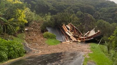 Cyclone Gabrielle: Hillside falls through Piha house