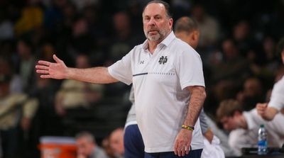 Mike Brey Won’t Retire After Notre Dame Basketball Tenure