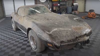 1974 Chevrolet Corvette Barn Find Gets First Wash In 34 Years