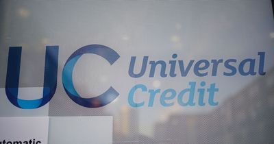 Universal Credit warning as claimants could lose hundreds of pounds a month