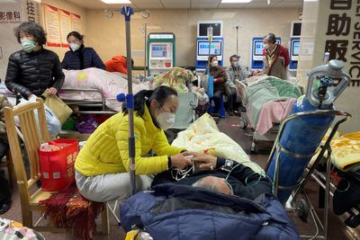 In COVID China, a hospital bed can hinge on who you know, red packets