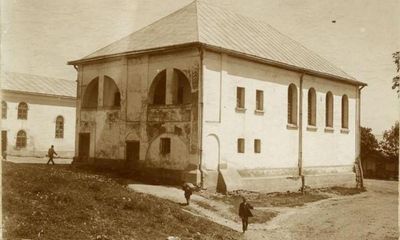 A Small Town in Ukraine by Bernard Wasserstein review – on the border and at the centre of history