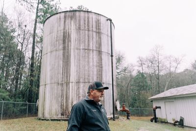 As Texas booms, local governments — especially in small towns — struggle to find workers