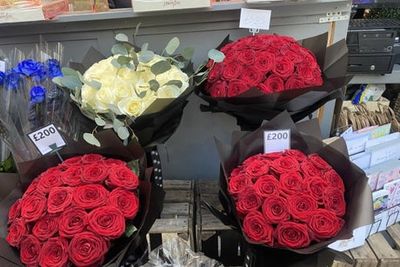 Bouquet of Valentine’s Day roses being sold for whopping £385 at central London station