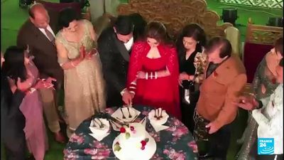 India's gangs targeting upscale weddings, robbing guests blind