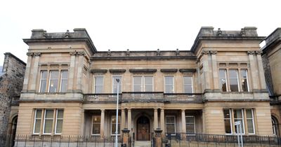Paisley thief who stole £7,000 of mobile phones jailed for repeatedly breaching court order