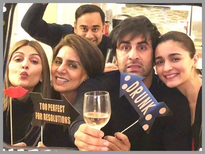 Neetu Kapoor shares a throwback photo with Alia Bhatt, Ranbir Kapoor; calls them 'My Valentine World'
