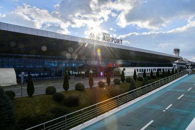 Moldova briefly shuts airspace after report of balloon-like object