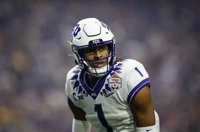 Titans address WR in College Sports Wire’s latest mock draft