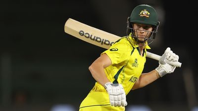 Australia beats Bangladesh by eight wickets thanks to Meg Lanning's unbeaten innings