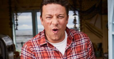 Jamie Oliver 'unrecognisable' as fans left shocked over new curly hairstyle