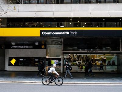 Commonwealth Bank's half-year profit jumps to $5.2b