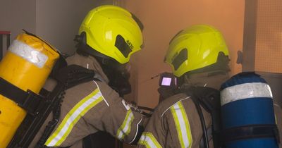 Five children and adult rescued from flat fire in Nottingham