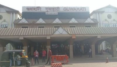 Guwahati: 4.89 kg Opium And 1kg Gold Recovered From Tejas Express, 2 Held