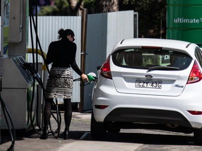 Petrol car ban will force Aussie drivers to go electric