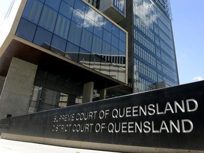 Drug courier forced by threats into $1m deal, jury told