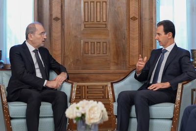 Jordanian FM visits Syria, promises more earthquake aid