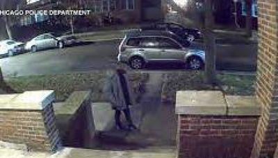 Chicago police release video of suspect in fatal shooting in Avalon Park