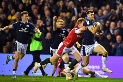 Wales players' strike threat could scupper England clash