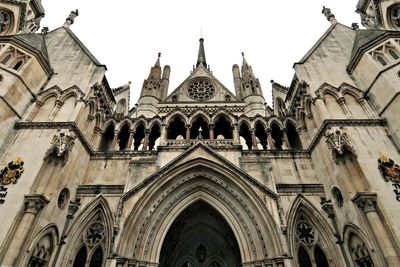 Widow whose husband of 66 years left her out of will wins court fight for share of estate