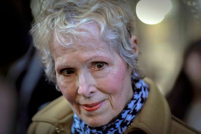 Judge rejects Trump’s offer to supply DNA in E Jean Carroll rape defamation case