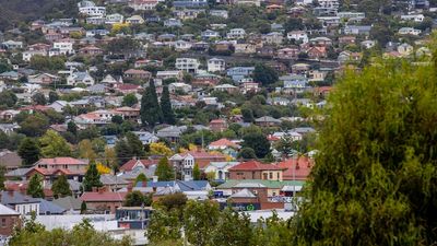 Tasmanian councils call for 'simple fix' to protect home buyers with 337 certificate