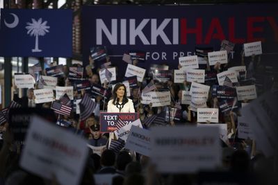 'Nikki! Nikki!': ex-Trumpists anoint new champion for 2024