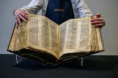 World's oldest near-complete Hebrew Bible heads to auction