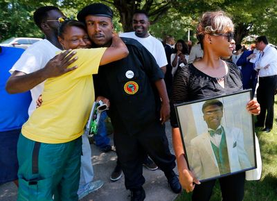 Family of man shot by Memphis officer wants case reviewed