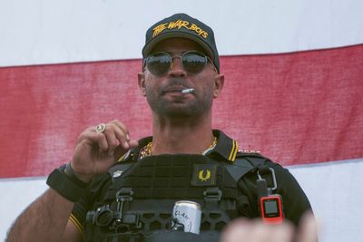 Messages: Officer often fed information to Proud Boys leader