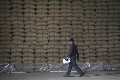 Rice exporters oppose populist policies