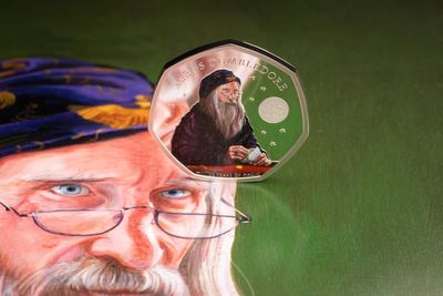 Dumbledore coin launched as part of Royal Mint’s Harry Potter-themed collection