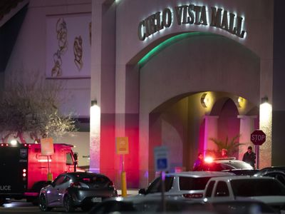 1 person was killed and 3 others injured in a shooting at an El Paso mall