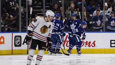 Blackhawks’ struggles in Canada continue in blowout loss to Maple Leafs