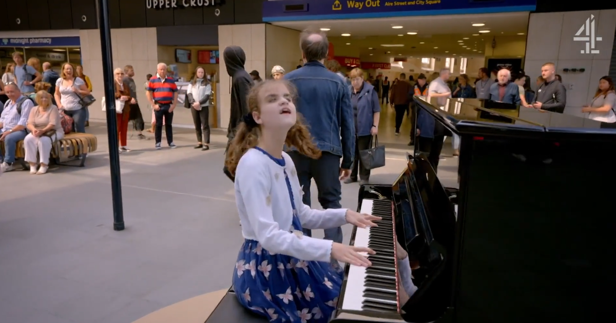Blind pianist Lucy, 13, on Channel 4's The Piano…