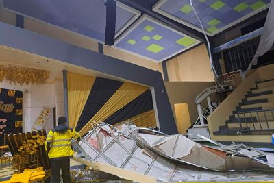 Philippines quake causes hospital evacuation, minor damage