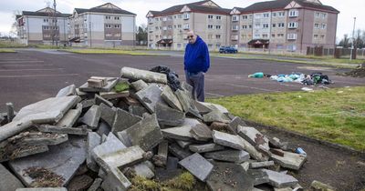 Last man living on Lanarkshire 'ghost street' spends thousands on his flat and is going nowhere