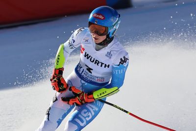 American skier Shiffrin takes early lead in GS at worlds