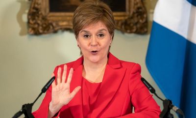 SNP top leaders urge overhaul of Sturgeon independence plan