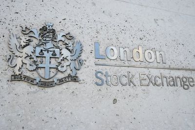 FTSE 100 powers past 8000 to record high as investors bet “rally has legs”