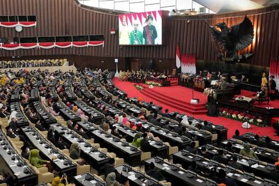 Indonesia delays house vote on president's emergency decree