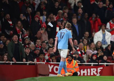 FA launch investigation after Arsenal fans throw objects at Kevin De Bruyne