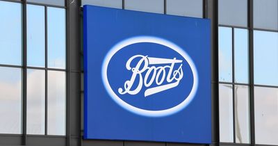 Boots shoppers 'super impressed' with £3.50 concealer that 'feels flawless'