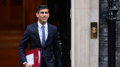 Rishi Sunak welcomes Polish president to Downing Street amid ‘diplomatic offensive’